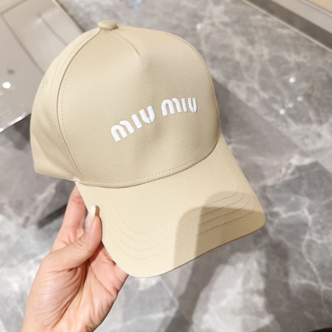 Miu Miu Caps